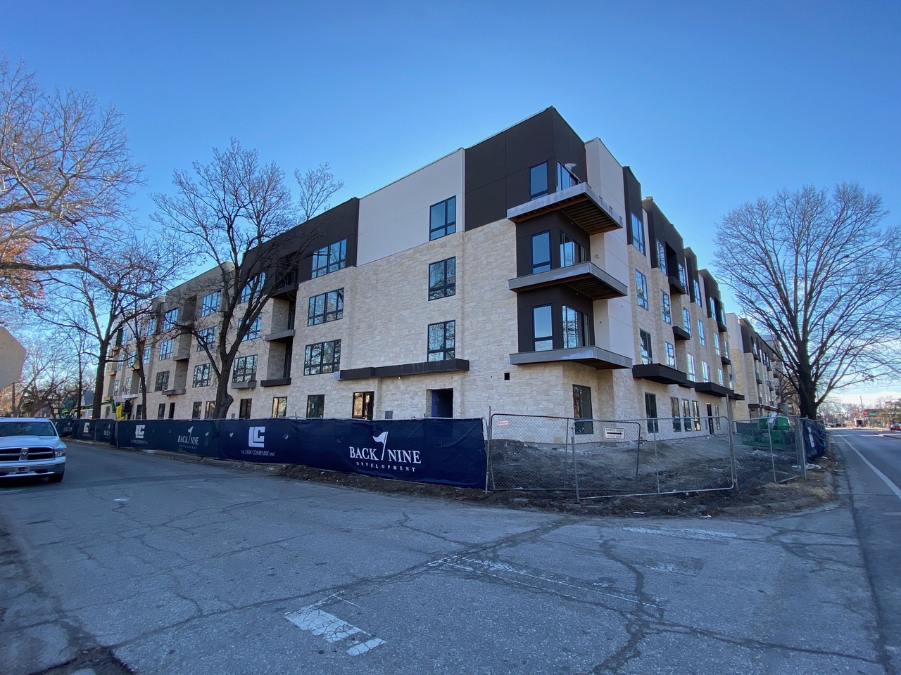 PROJECTS Midwest Exteriors, Inc.